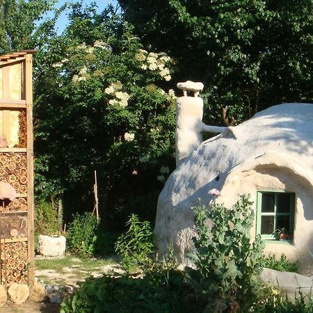Kerterre Des Gallerands Bessais-le-Fromental 外观 照片